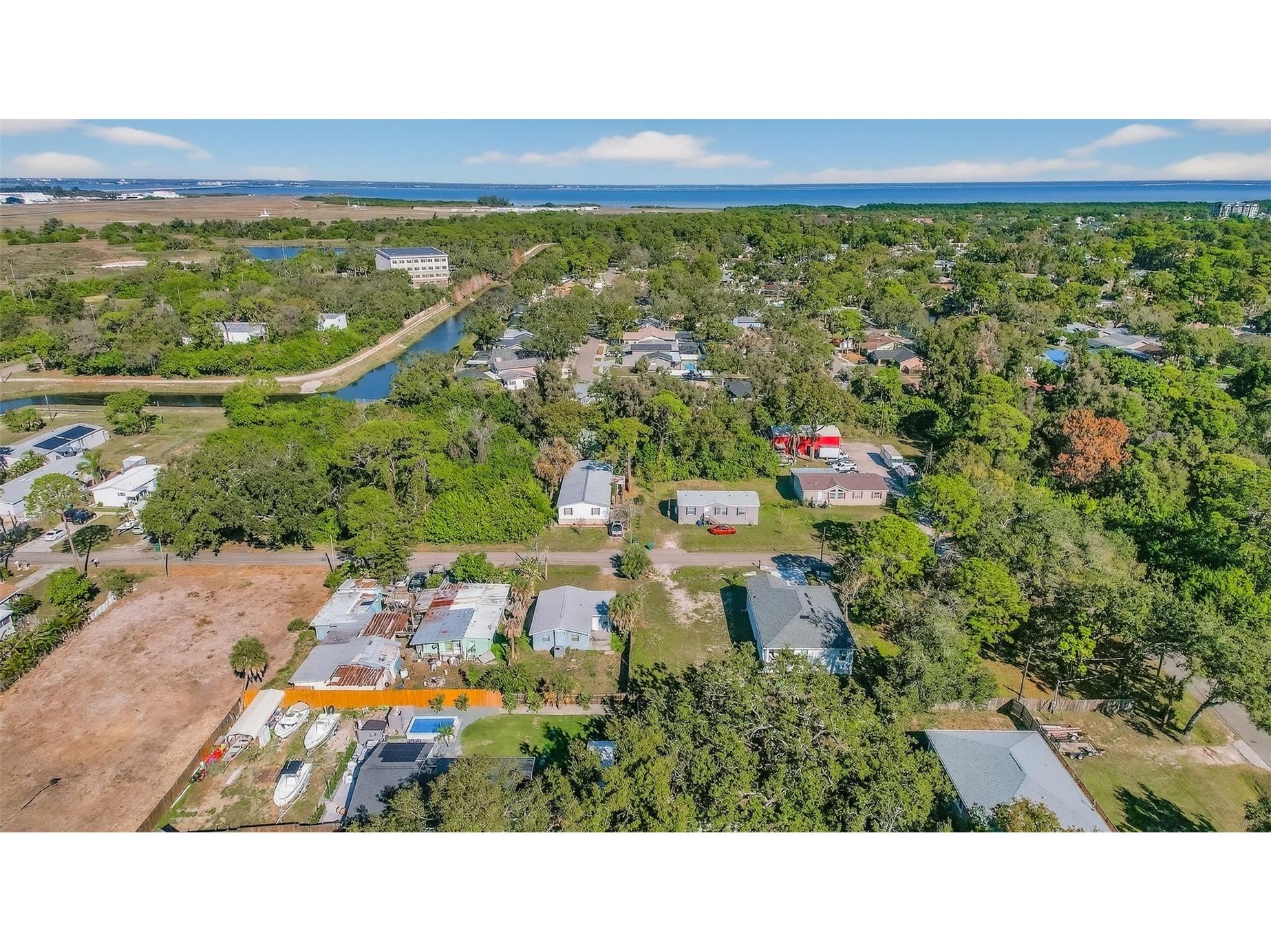 3242 Roxborough Avenue Clearwater FL 33762 TB8467811 image12