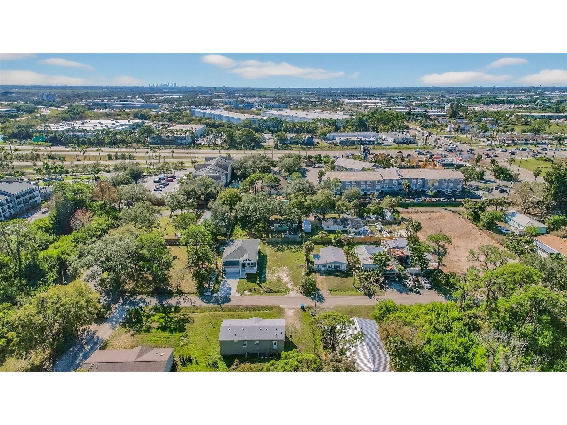 3242 Roxborough Avenue Clearwater FL 33762 TB8467811 image16