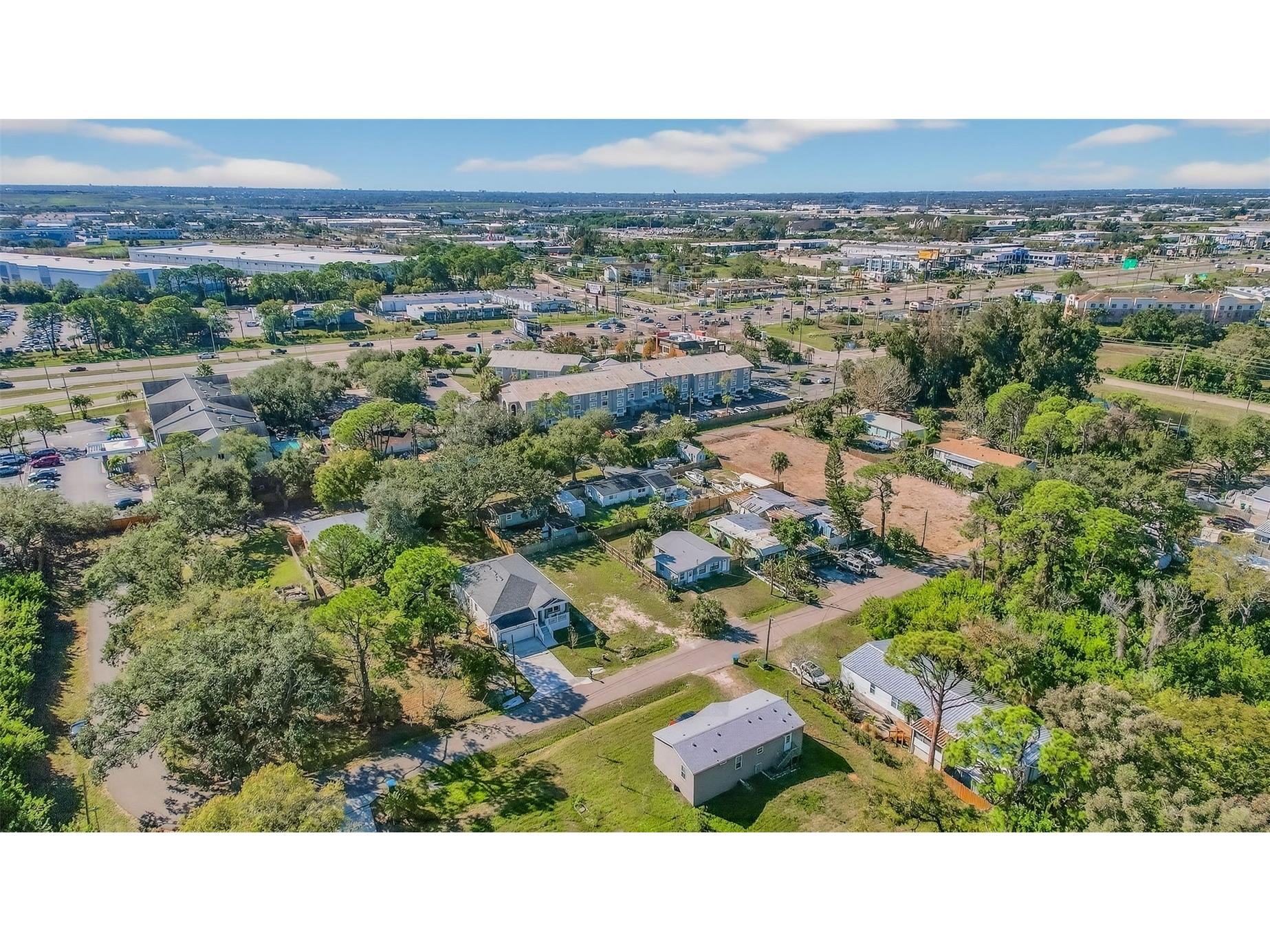 3242 Roxborough Avenue Clearwater FL 33762 TB8467811 image17