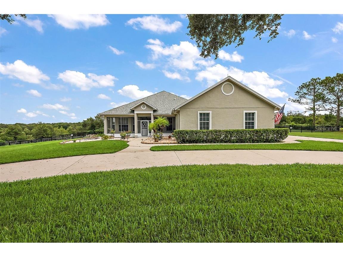 32428 Scenic Hills Drive Mount Dora FL 32757 O6137539 image1
