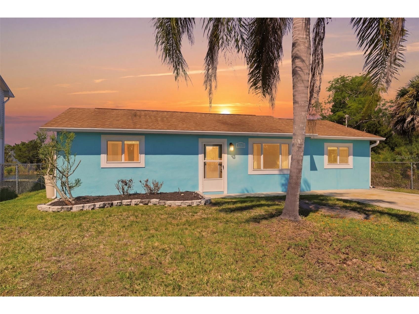 3243 Azalea Drive Hernando Beach FL 34607 W7884631 image1