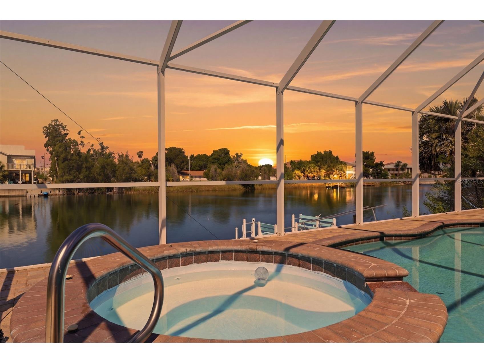 3243 Azalea Drive Hernando Beach FL 34607 W7884631 image2