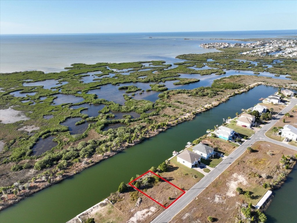 3243 Lugustrum Drive Hernando Beach FL 34607 - INDIRECT GULF ACCESS W7837958 image1