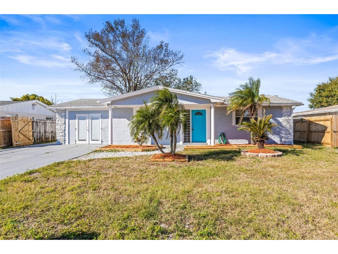 3243 Rock Royal Drive Holiday FL 34691 TB8312922 image1