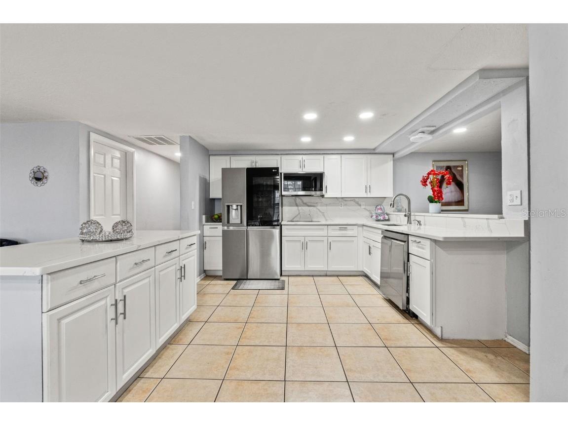 3243 Seffner Drive Holiday FL 34691 W7881859 image17