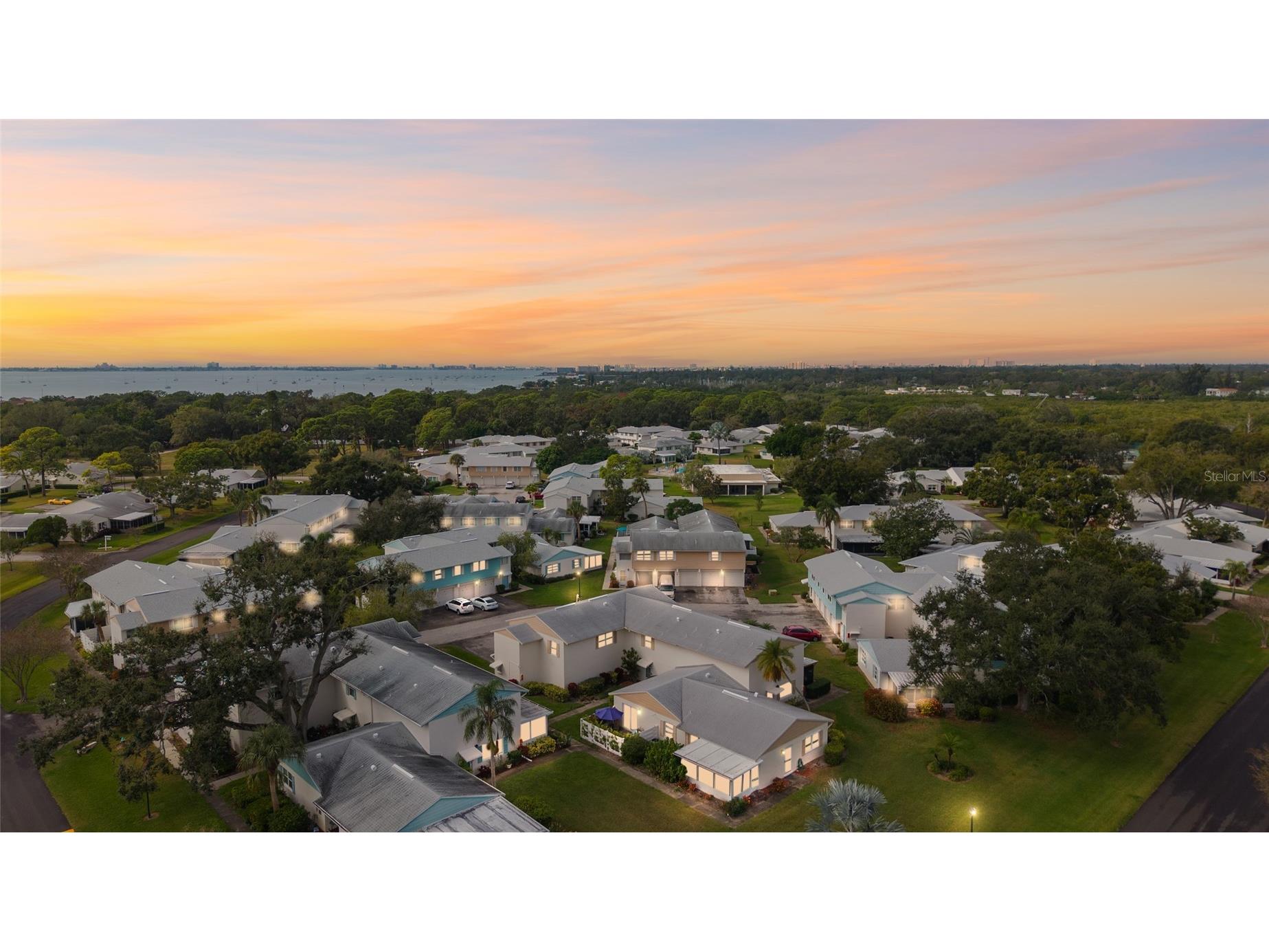 3244 38th Way S #B Saint Petersburg FL 33711 TB8457700 image1