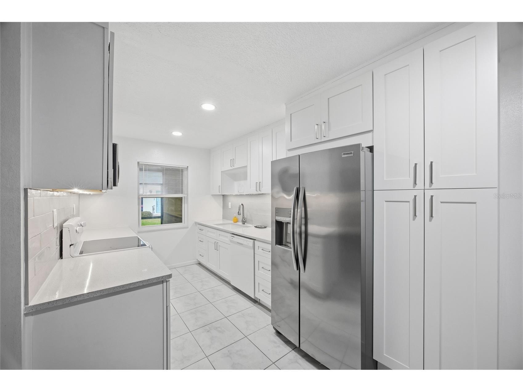 3244 38th Way S #B Saint Petersburg FL 33711 TB8457700 image5