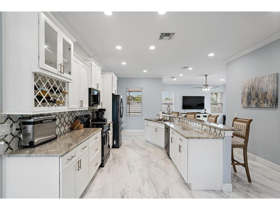 3244 55th Ave N Saint Petersburg FL 33714 O6314134 image10