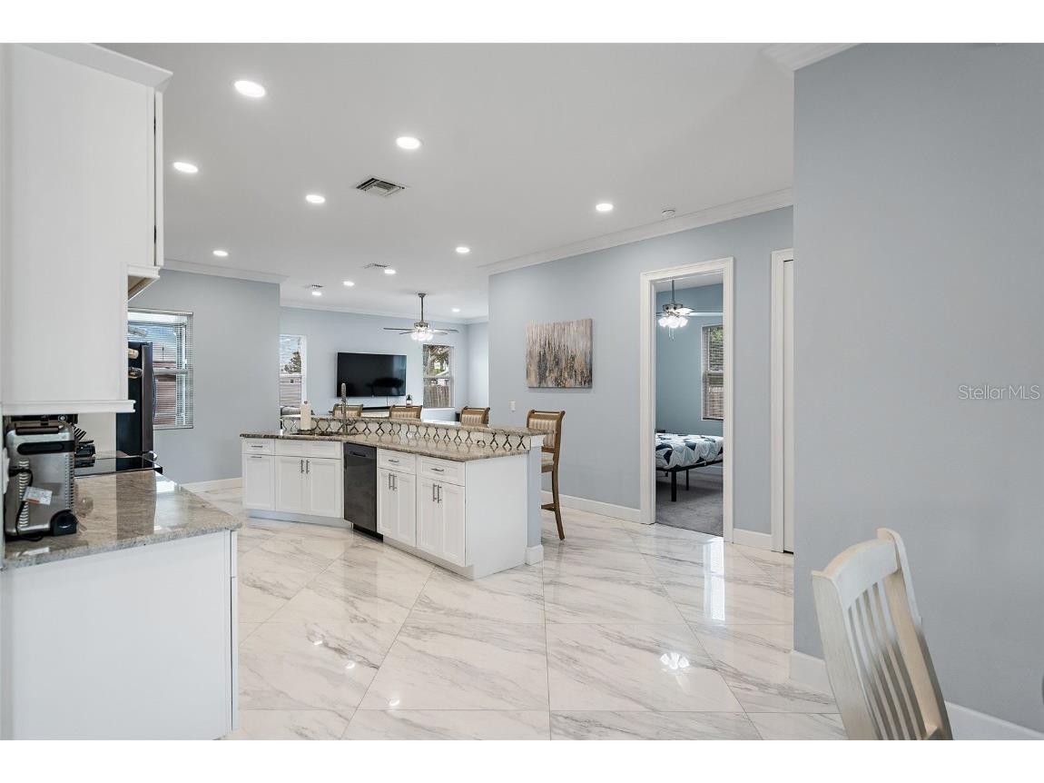 3244 55th Ave N Saint Petersburg FL 33714 O6314134 image11