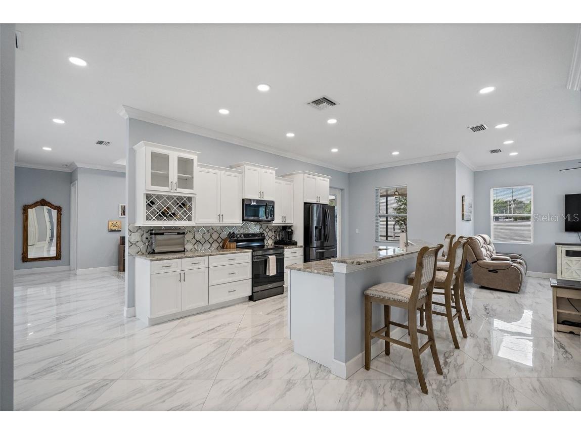 3244 55th Ave N Saint Petersburg FL 33714 O6314134 image8