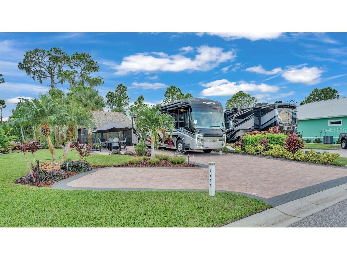 3244 Fish Hawk Drive Polk City FL 33868 L4956916 image1