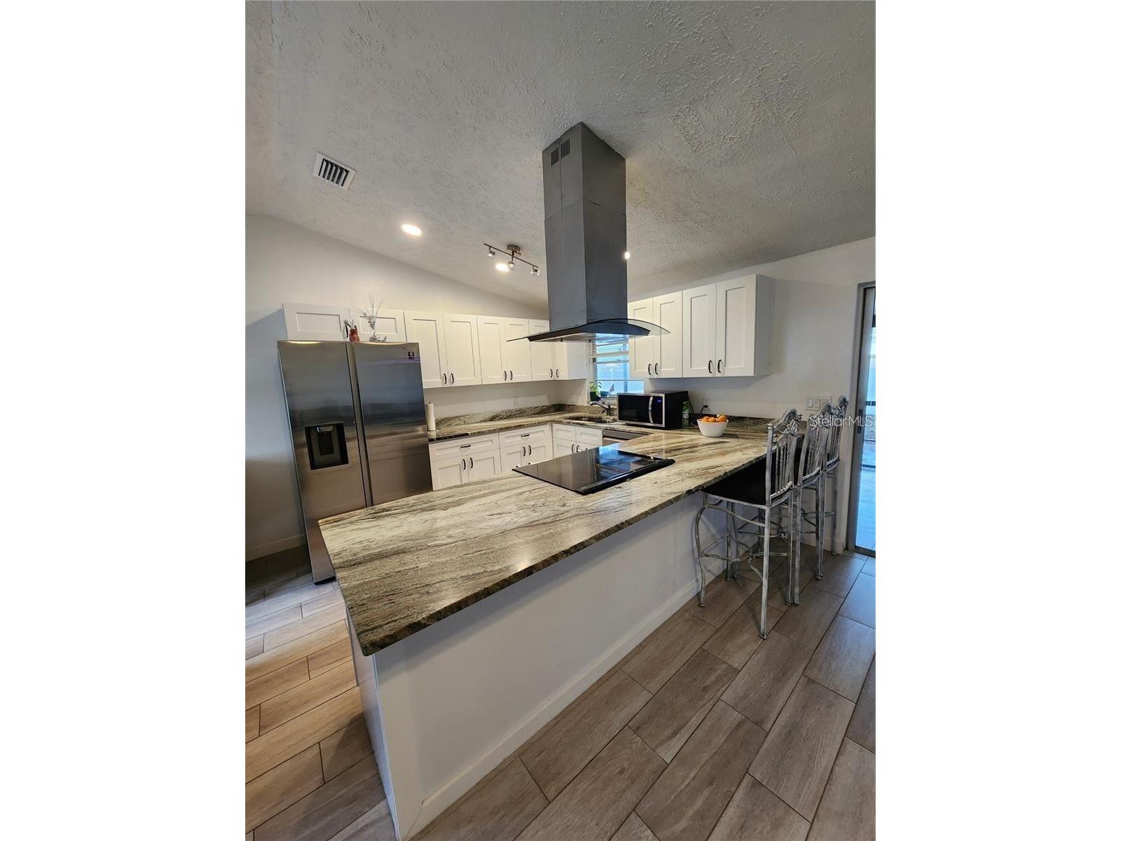 3244 Fox Lake Drive Tampa FL 33618 TB8482573 image2