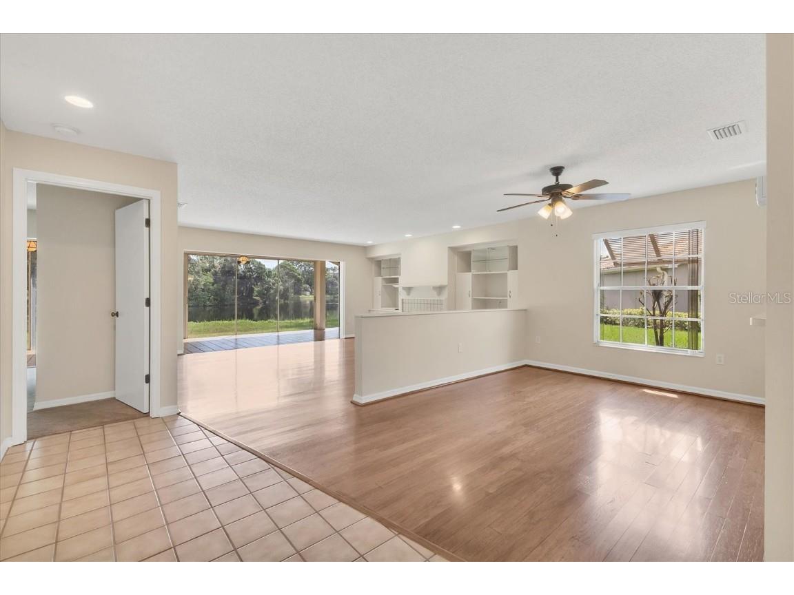 3244 Ringwood Meadow #77 Sarasota FL 34235 A4663917 image16