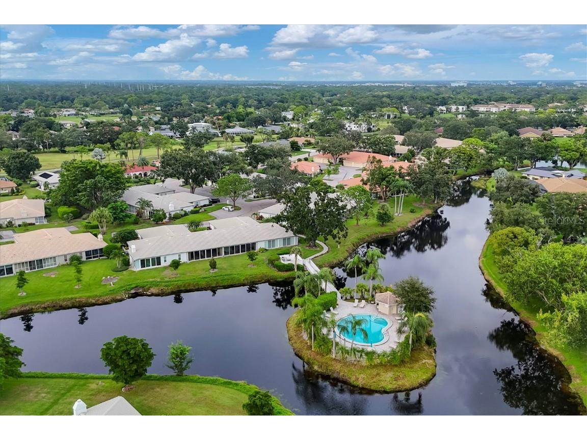 3244 Ringwood Meadow #77 Sarasota FL 34235 A4663917 image41