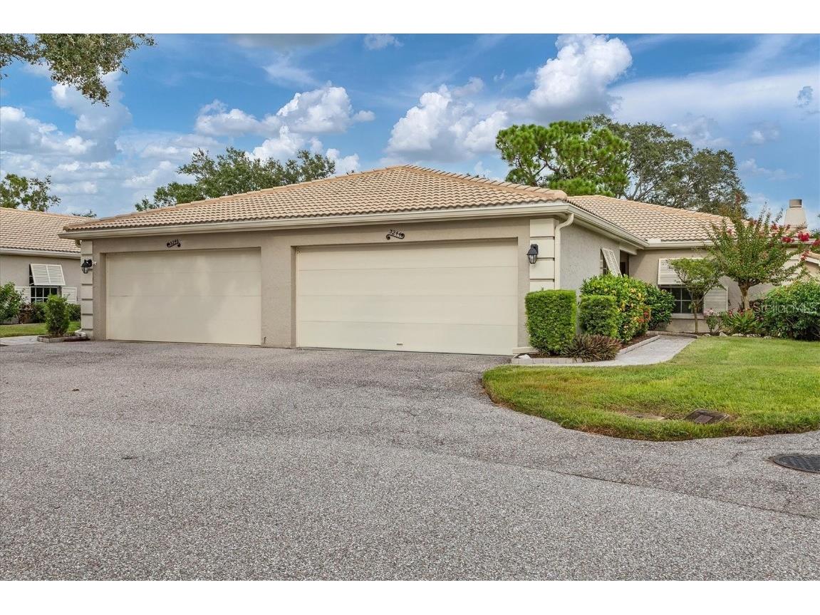 3244 Ringwood Meadow #77 Sarasota FL 34235 A4663917 image5