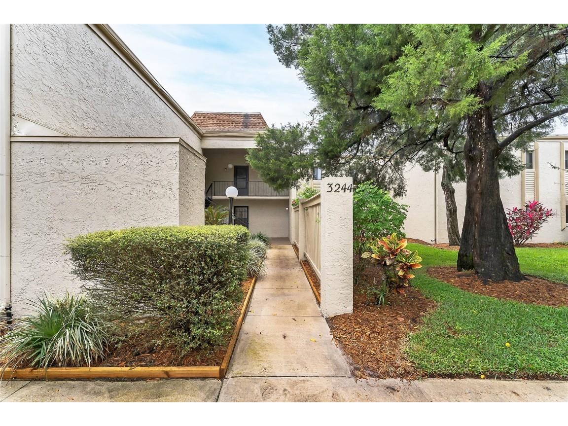 3244 S Semoran Boulevard #12 Orlando FL 32822 O5982487 image1