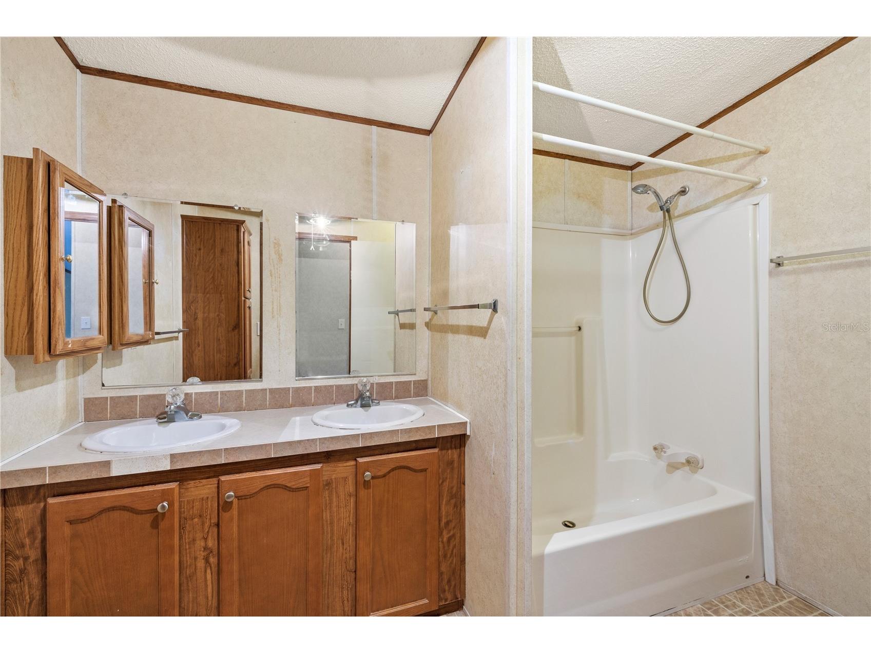 32443 Memory Lane Leesburg FL 34788 O6382132 image37