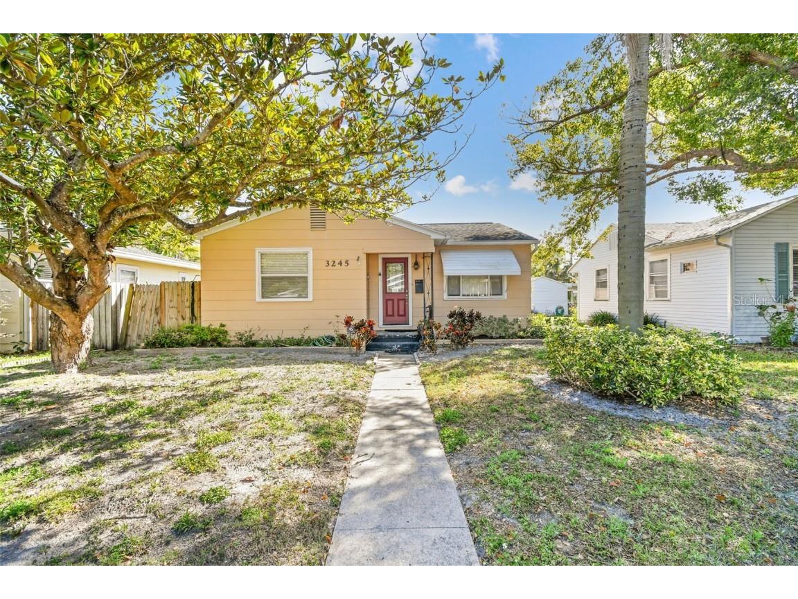 3245 11th Street N Saint Petersburg FL 33704 TB8356880 image1