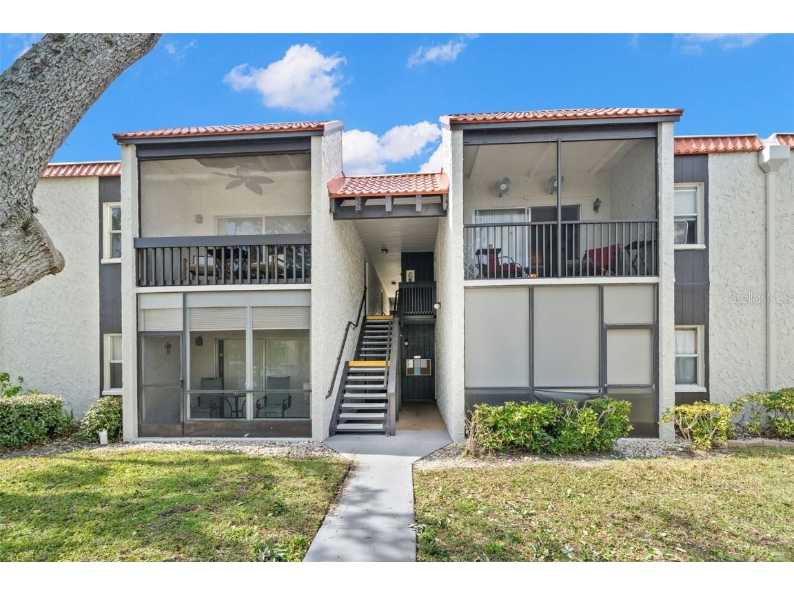 3245 Beneva Road #201 Sarasota FL 34232 TB8344758 image1