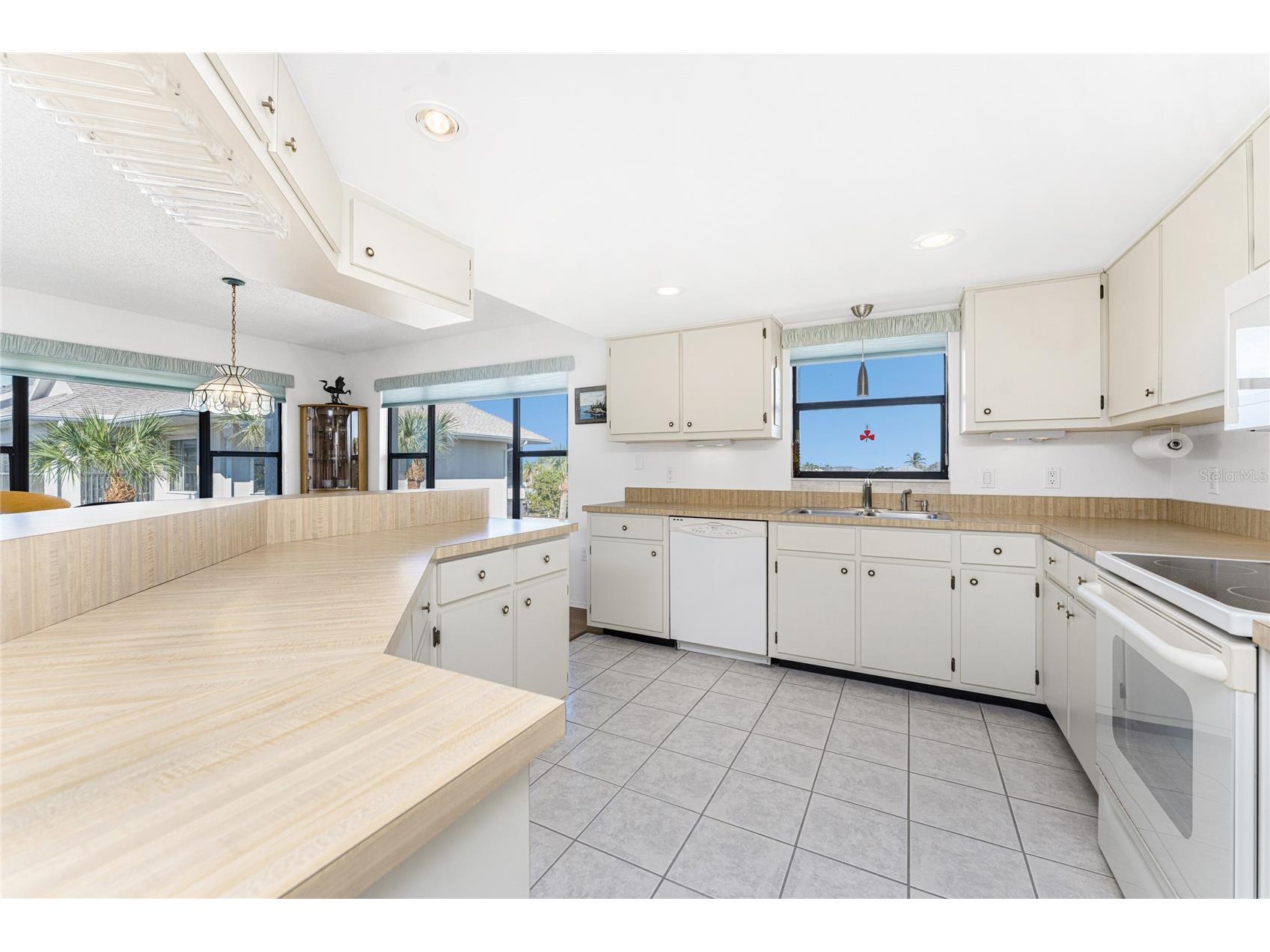 3245 Sugarloaf Key Road #24C Punta Gorda FL 33955 - BURNT STORE MARINA C7521137 image19