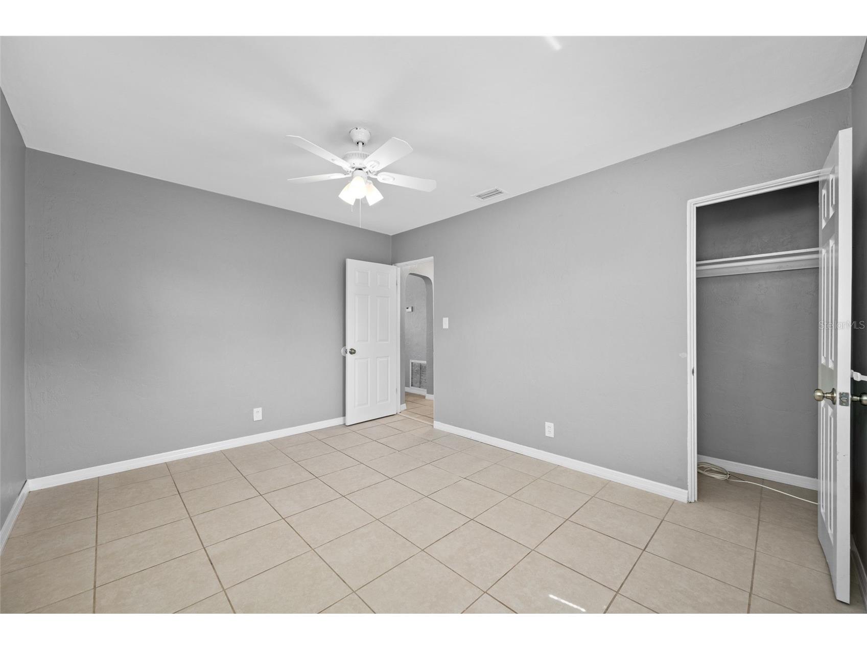 3246 20th Avenue S Saint Petersburg FL 33712 TB8508896 image10