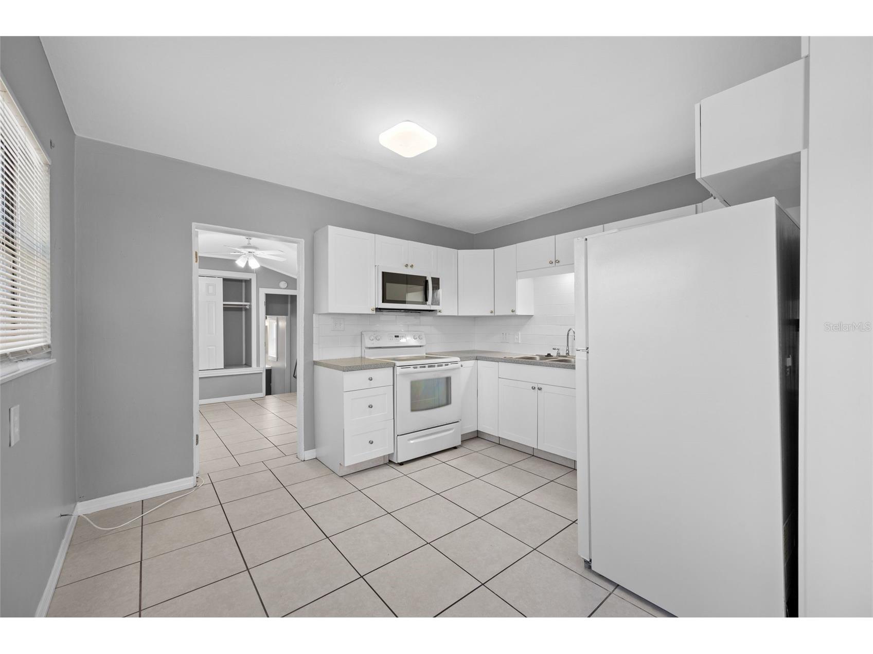 3246 20th Avenue S Saint Petersburg FL 33712 TB8508896 image3