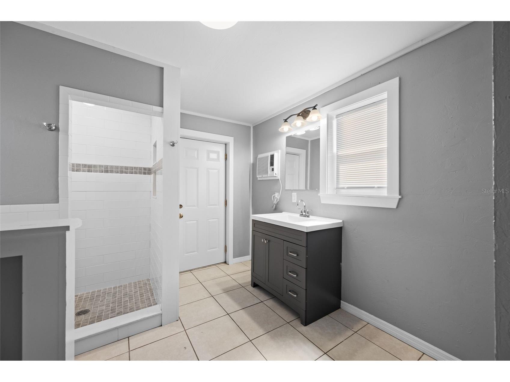 3246 20th Avenue S Saint Petersburg FL 33712 TB8508896 image9