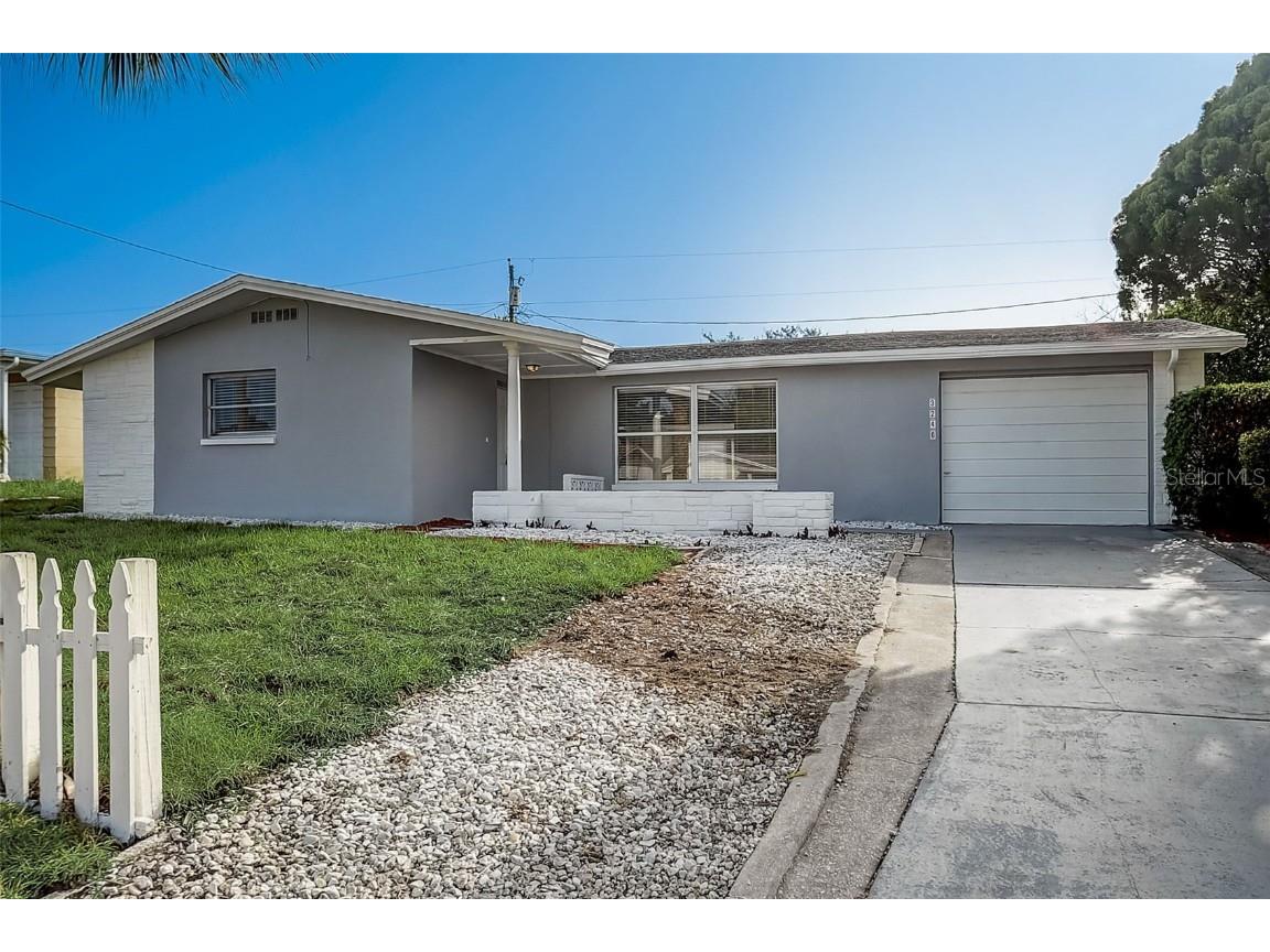 3246 Briar Cliff Drive Holiday FL 34691 T3475915 image1