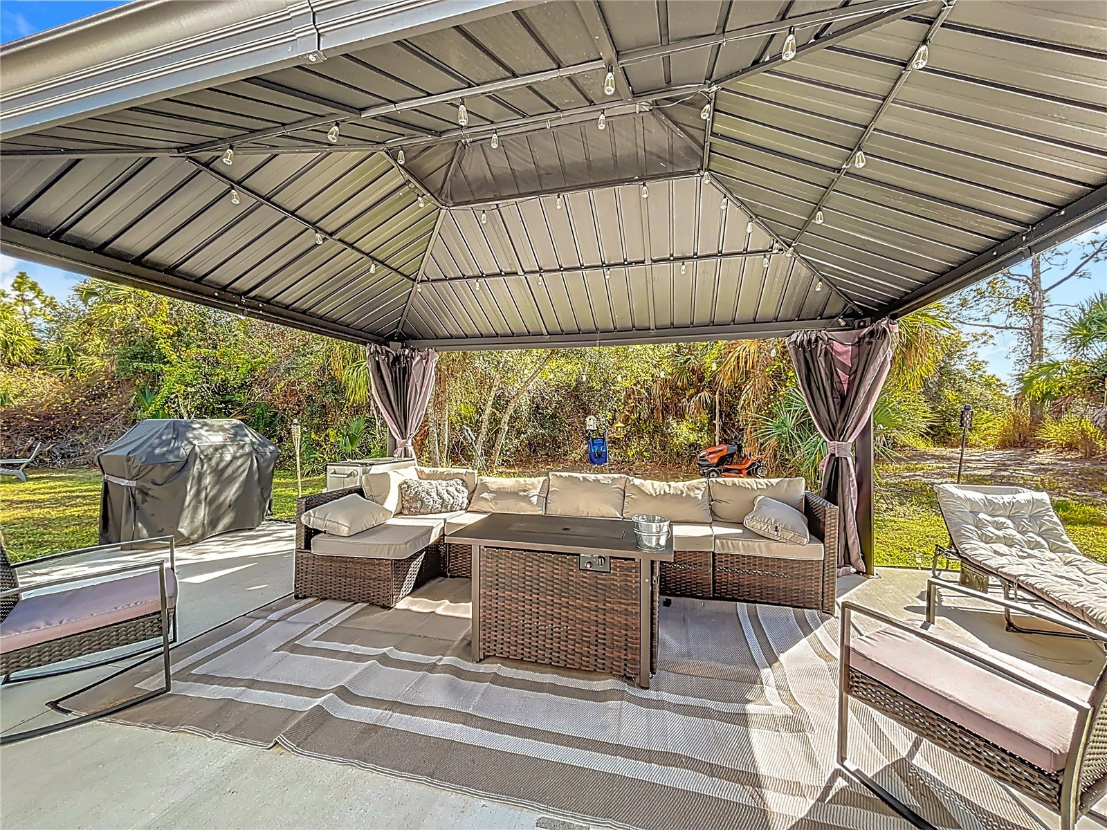 3246 Dryden Street North Port FL 34288 A4679887 image44