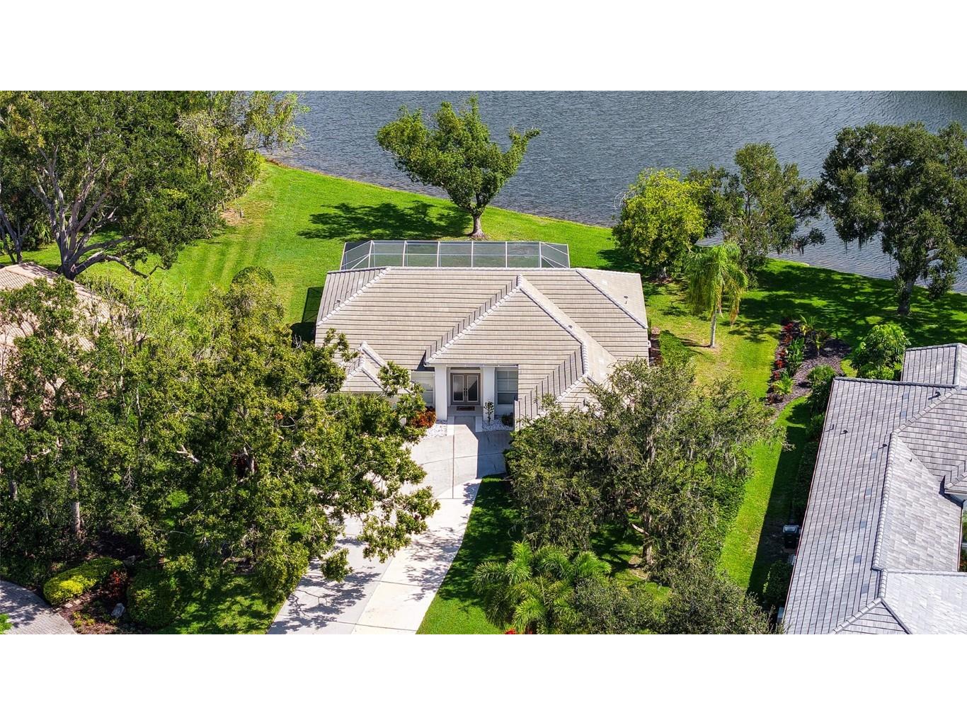 3247 Alex Findlay Place Sarasota FL 34240 - LAUREL OAK A4668327 image1