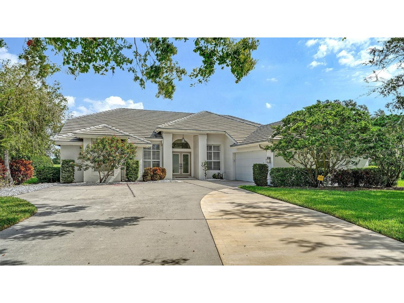 3247 Alex Findlay Place Sarasota FL 34240 - LAUREL OAK A4668327 image2