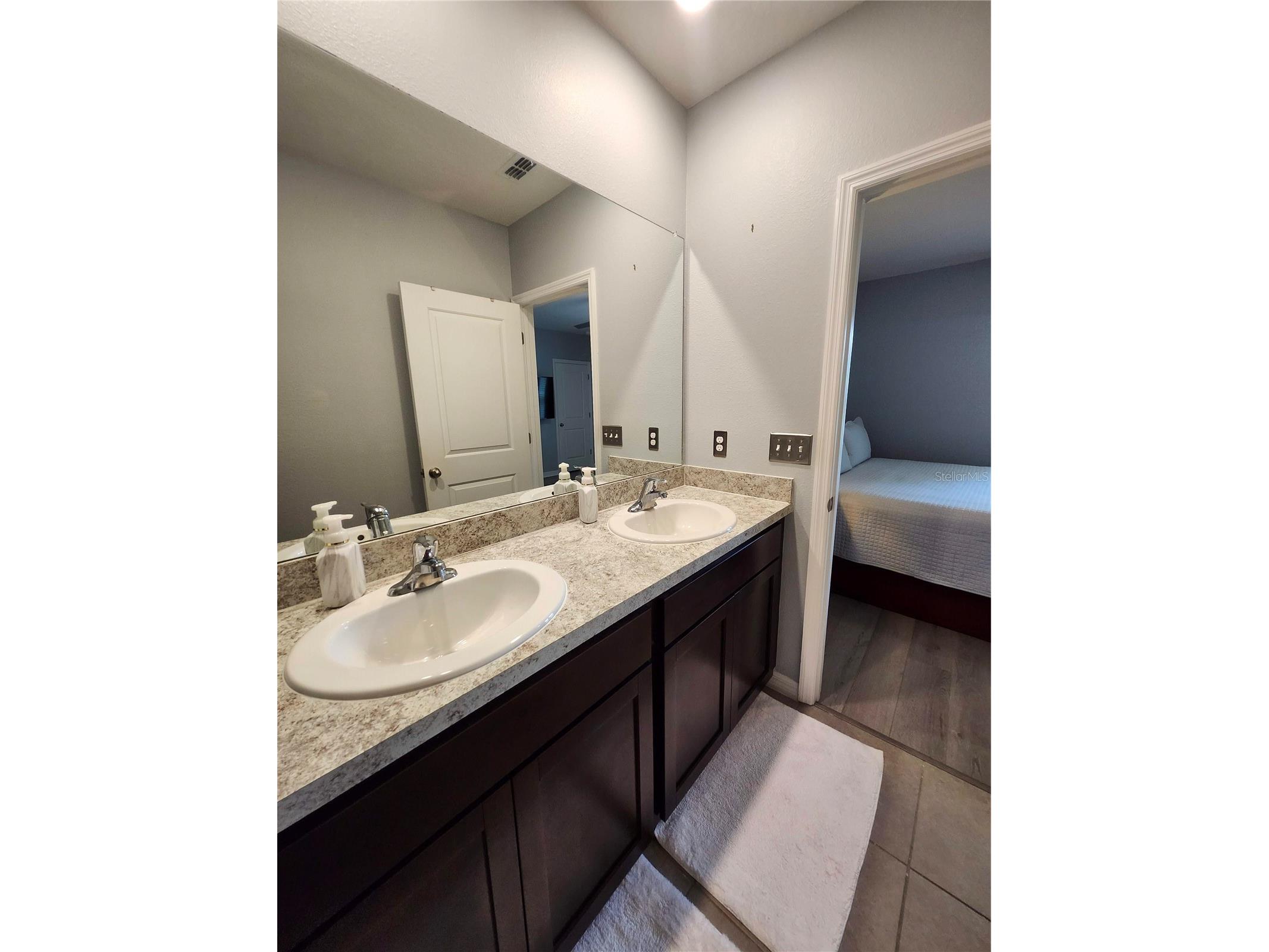 3247 Pleasant Willow Court Brandon FL 33511 TB8506173 image22