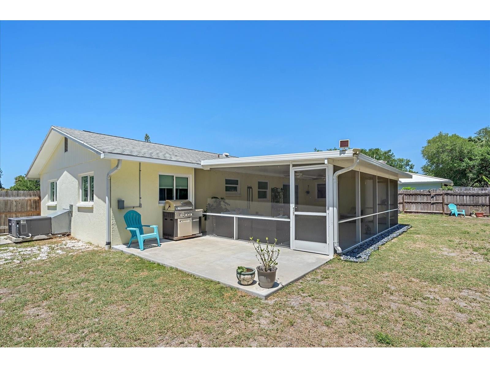 3247 Woodmont Drive Sarasota FL 34232 A4690534 image34