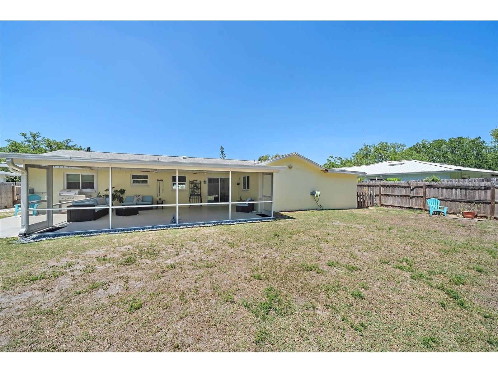 3247 Woodmont Drive Sarasota FL 34232 A4690534 image37