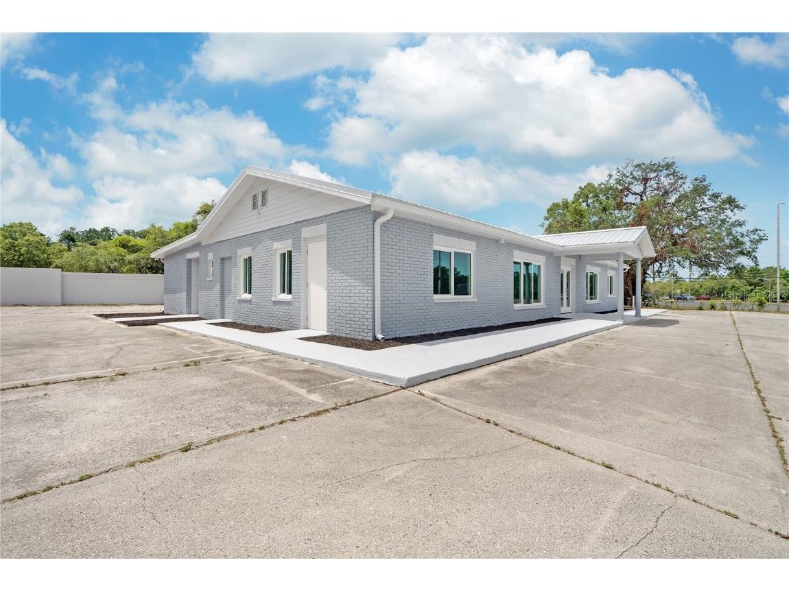 3248 Commercial Way Spring Hill FL 34606 A4608257 image2