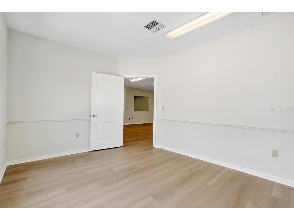 3248 Commercial Way Spring Hill FL 34606 A4608257 image9