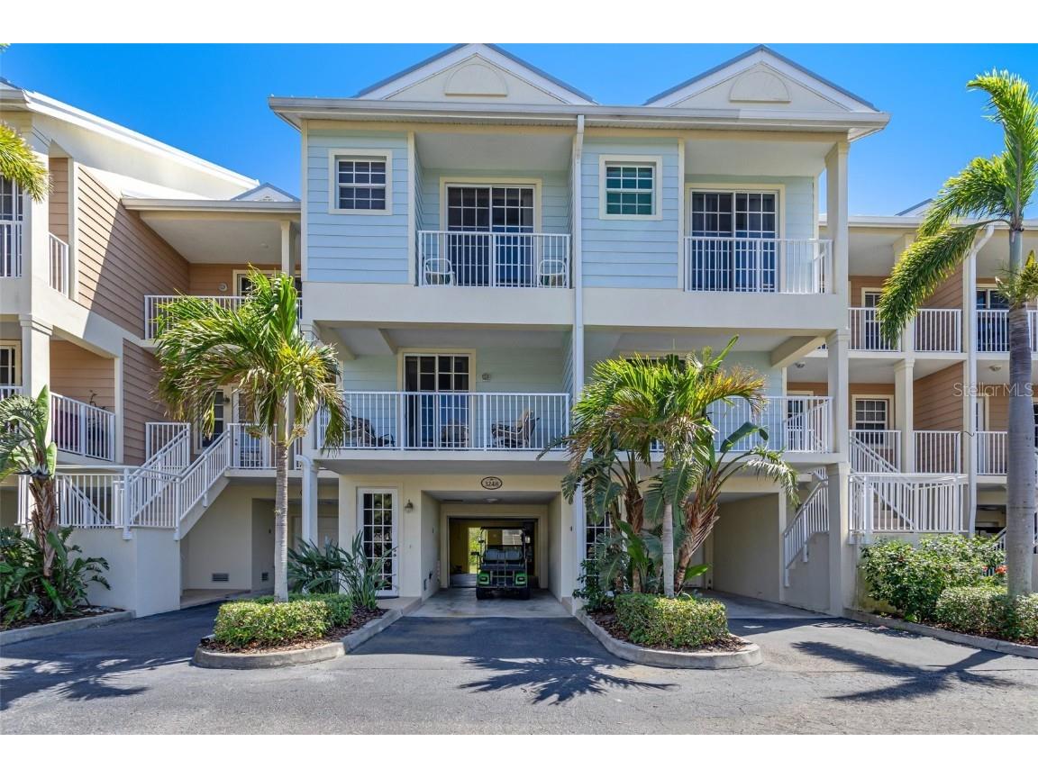 3248 Mangrove Point Drive Ruskin FL 33570 A4649291 image1