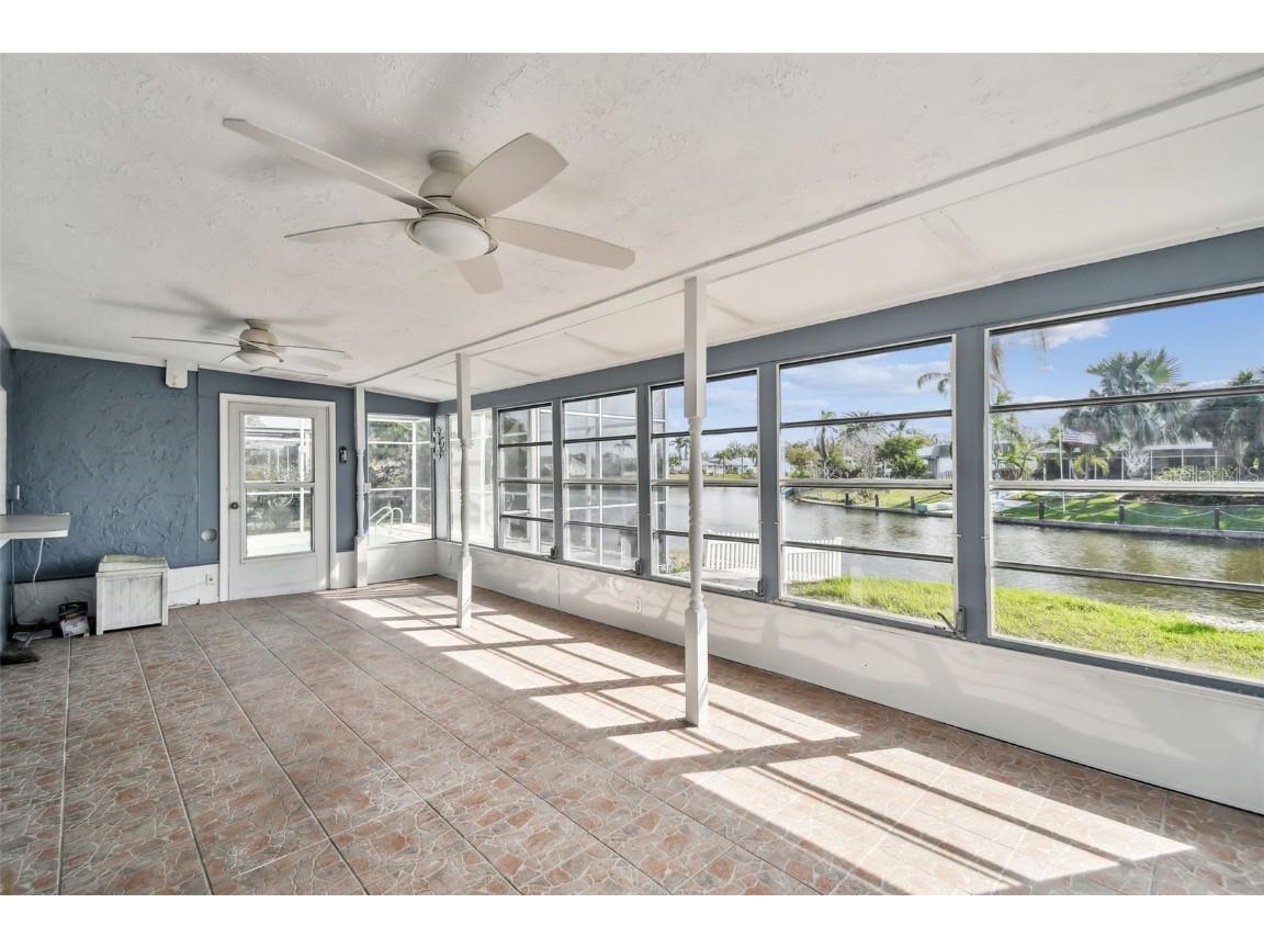 3248 Rock Valley Drive Holiday FL 34691 TB8448620 image34