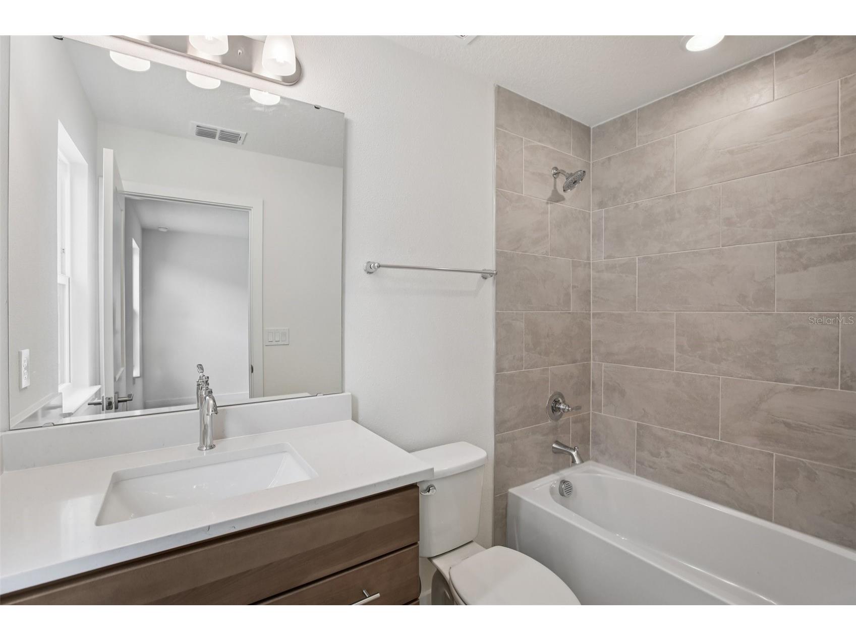 3249 Cup Drive Lakeland FL 33803 O6342845 image31