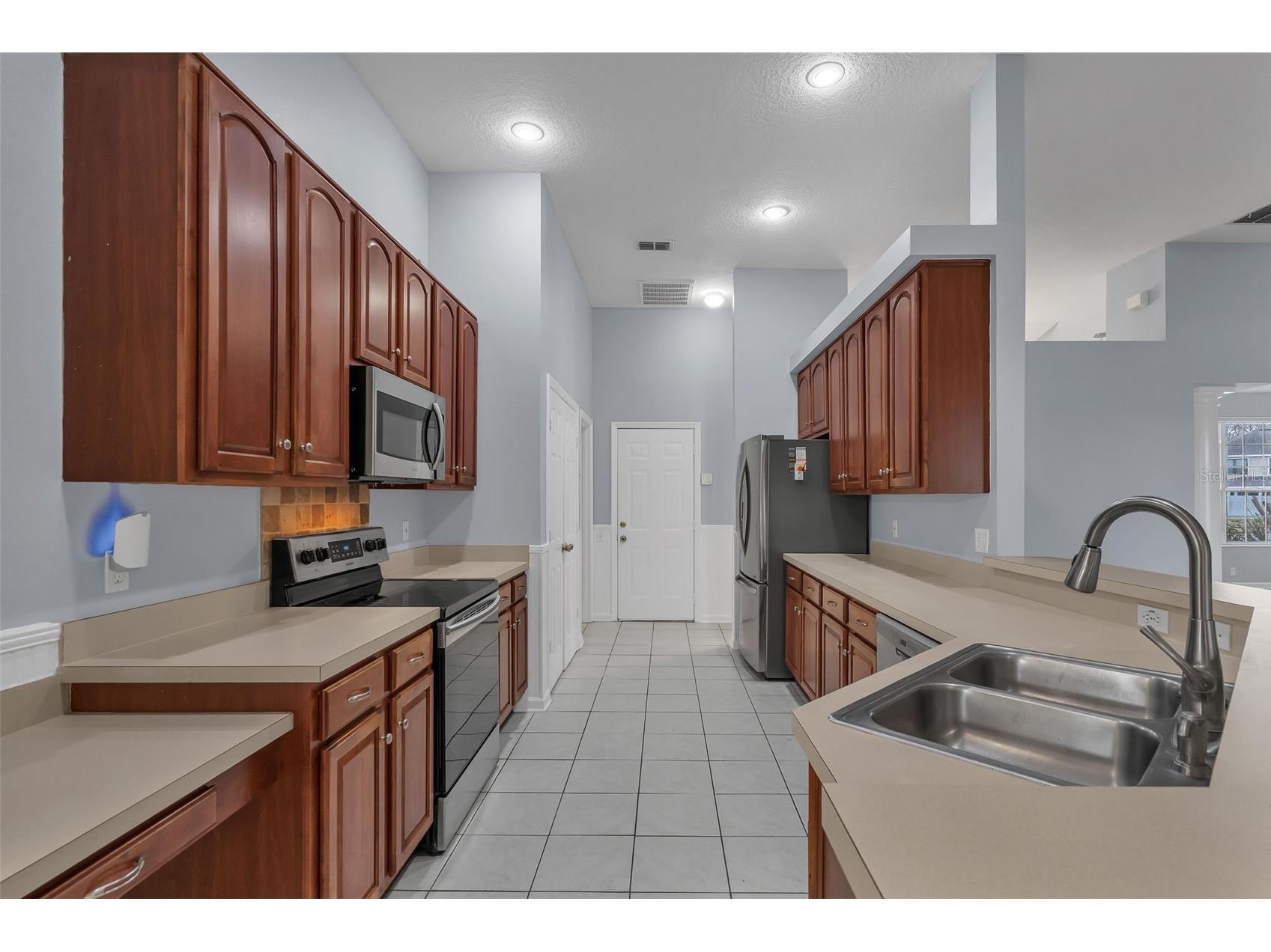 3249 Falcon Point Drive Kissimmee FL 34741 O6376917 image16