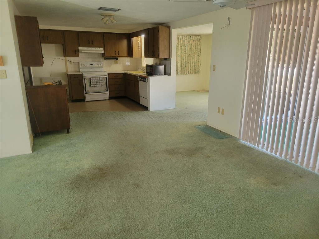 3249 Trask Drive Holiday FL 34691 W7870319 image7