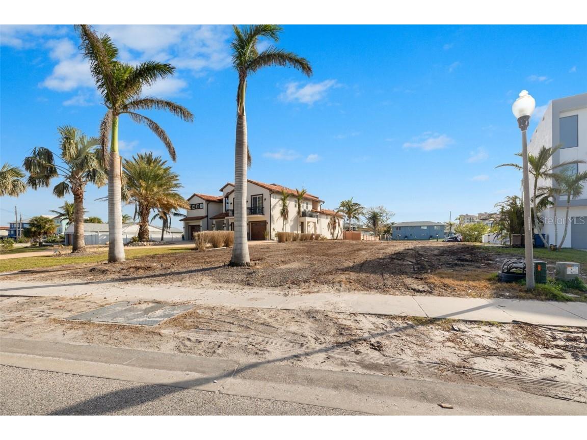 325 140th Avenue E #16 Madeira Beach FL 33708 TB8336987 image12