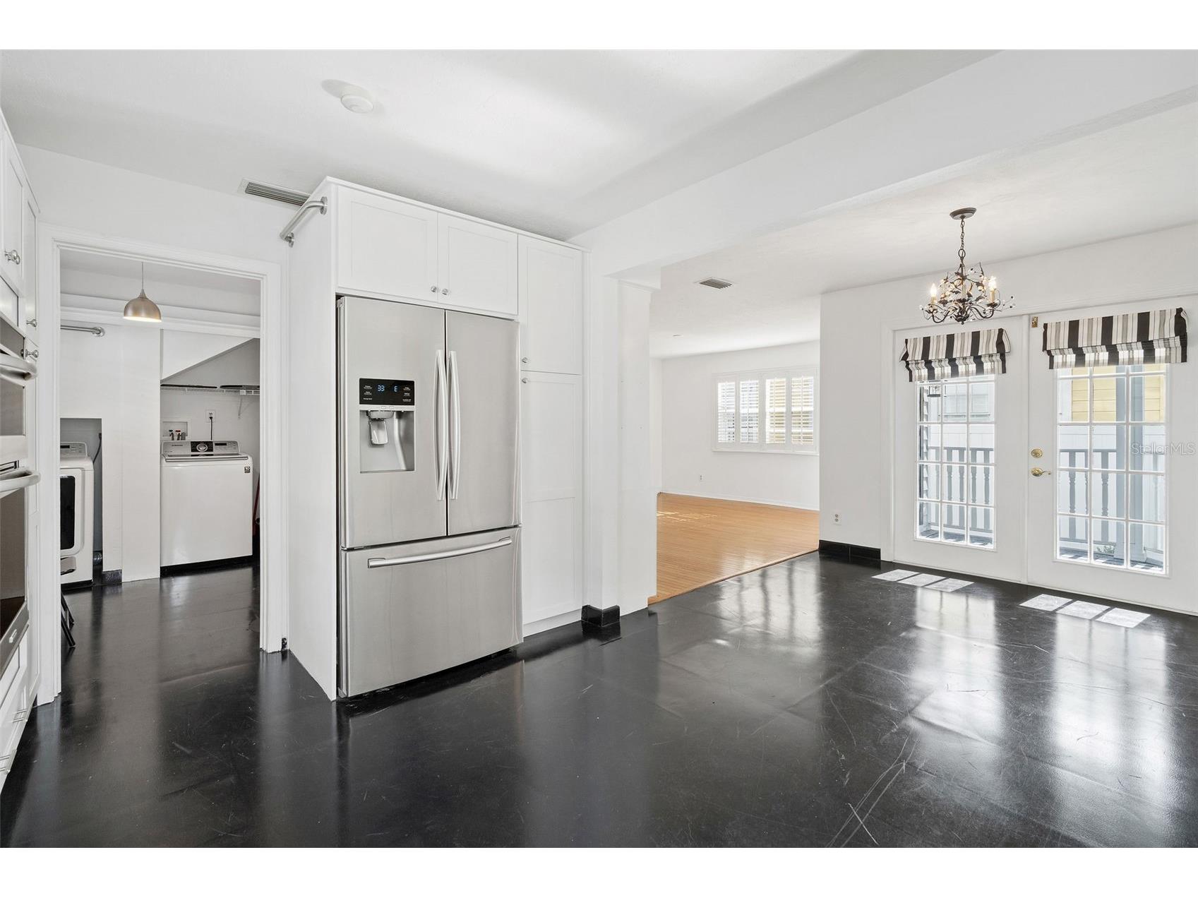 325 17th Avenue NE Saint Petersburg FL 33704 TB8476820 image13