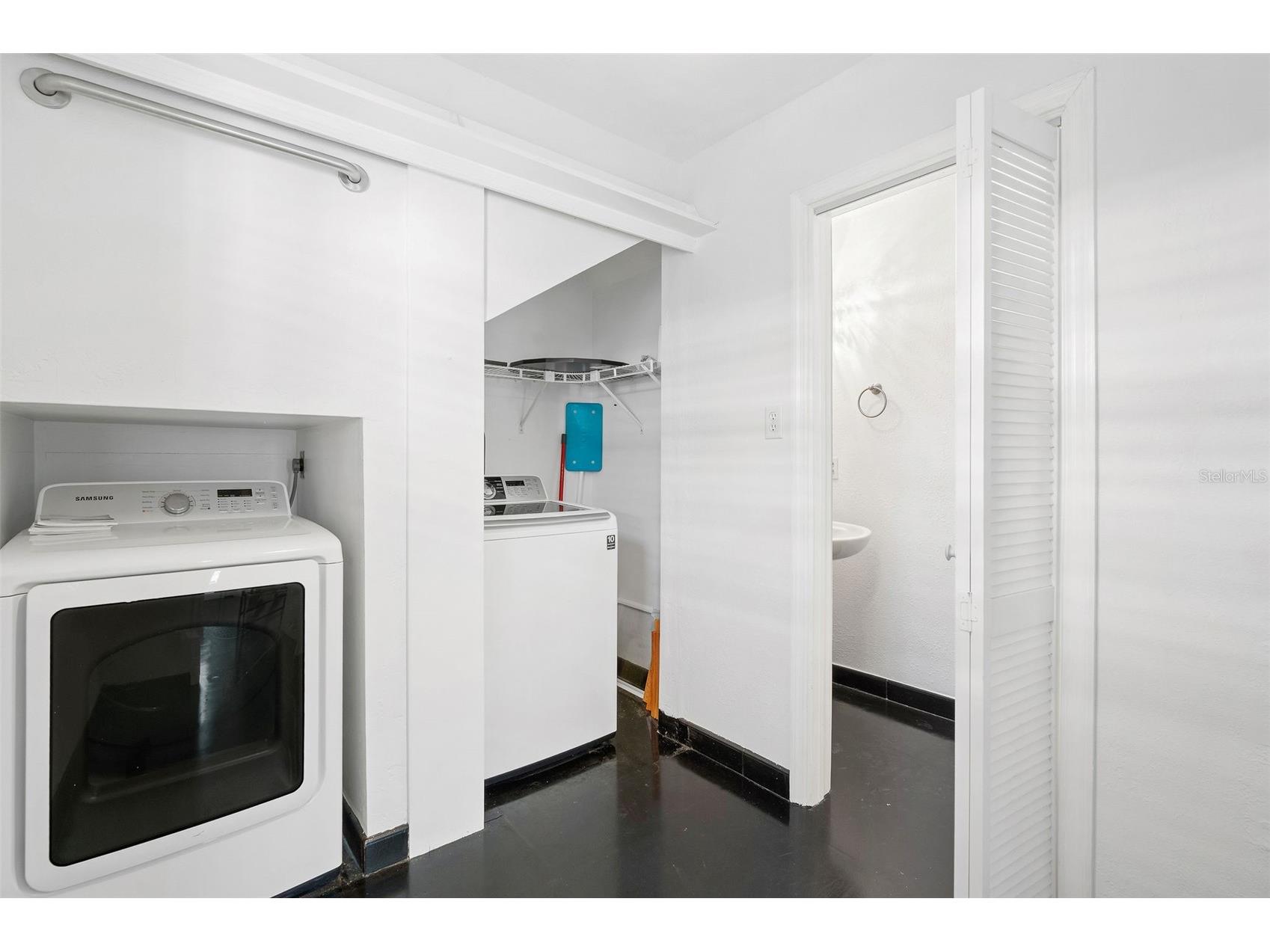 325 17th Avenue NE Saint Petersburg FL 33704 TB8476820 image14