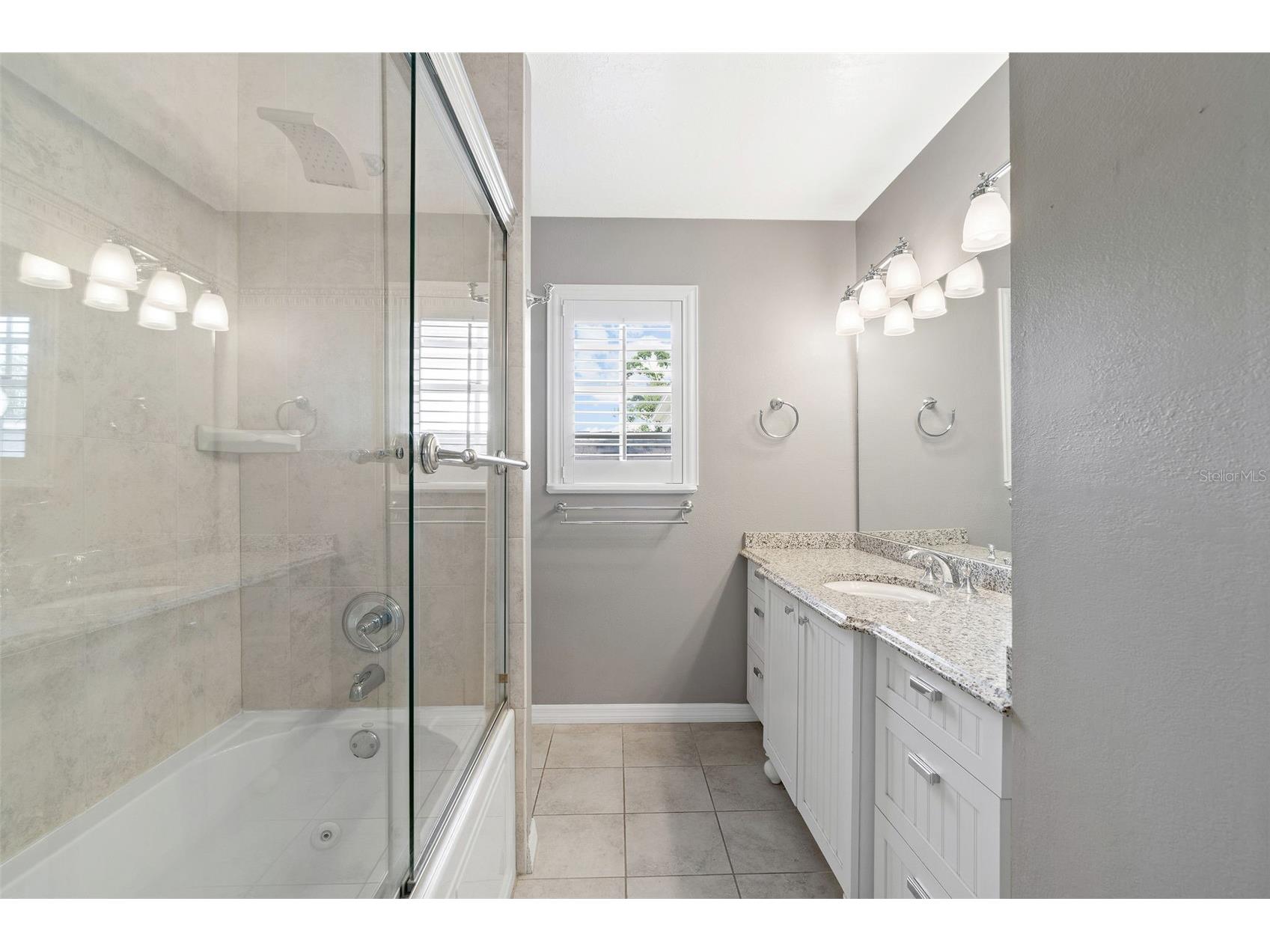 325 17th Avenue NE Saint Petersburg FL 33704 TB8476820 image23
