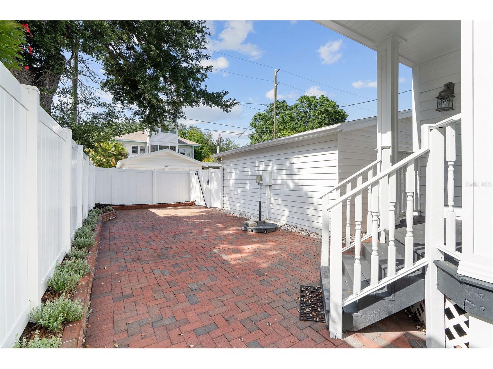 325 17th Avenue NE Saint Petersburg FL 33704 TB8476820 image30