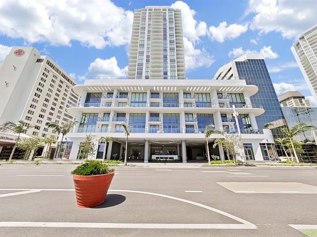 325 1st Street S Saint Petersburg FL 33701 TB8425084 image2