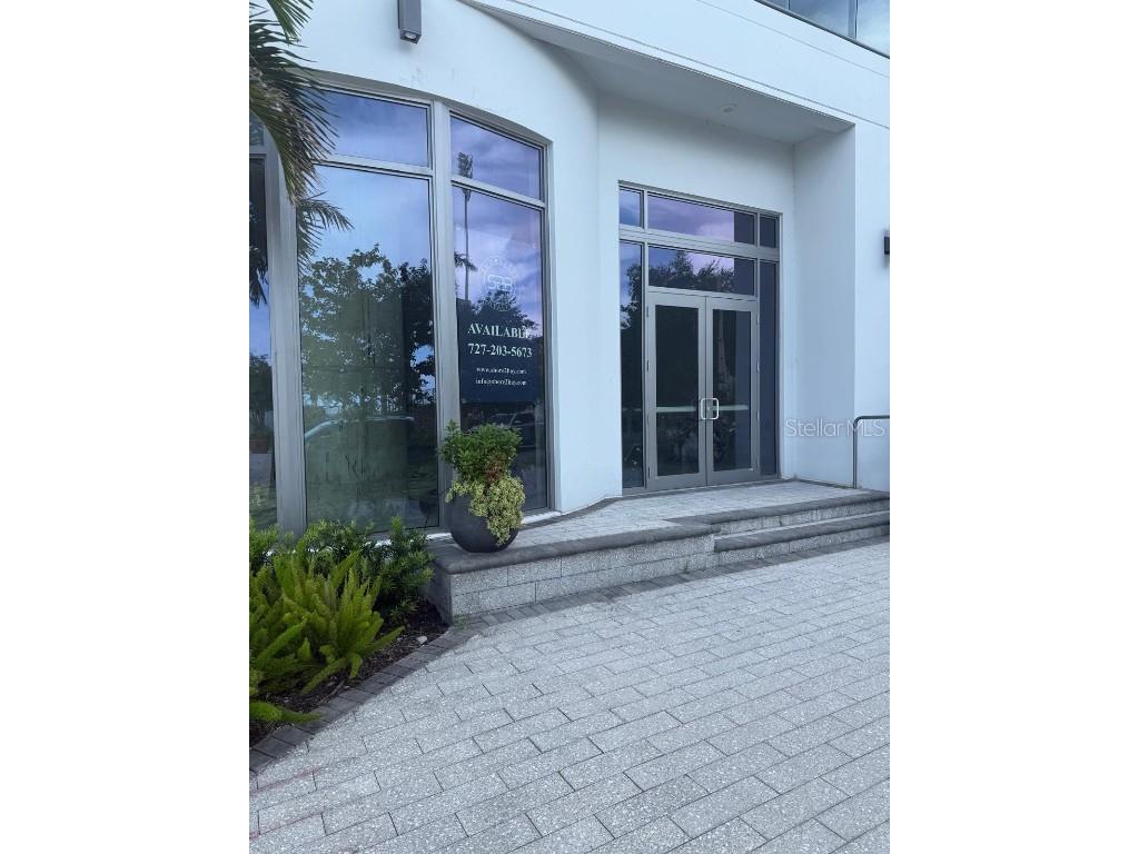 325 1st Street S Saint Petersburg FL 33701 TB8425084 image5