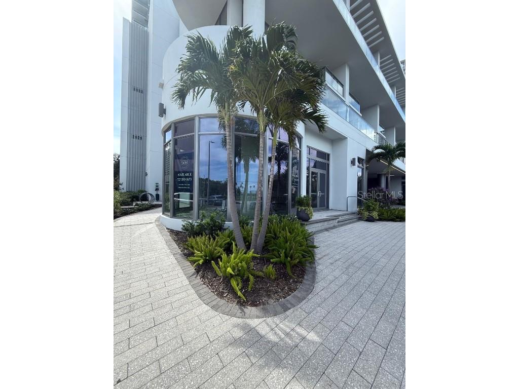 325 1st Street S Saint Petersburg FL 33701 TB8425084 image6