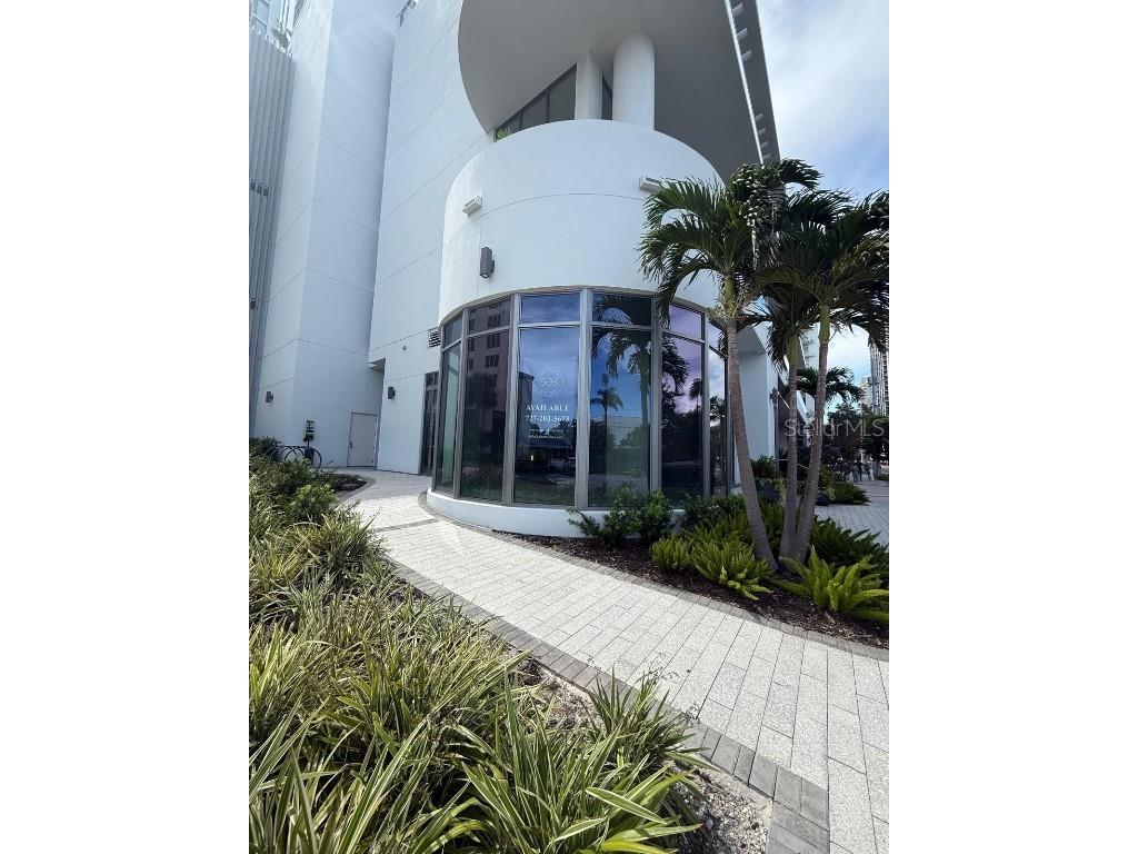 325 1st Street S Saint Petersburg FL 33701 TB8425084 image8